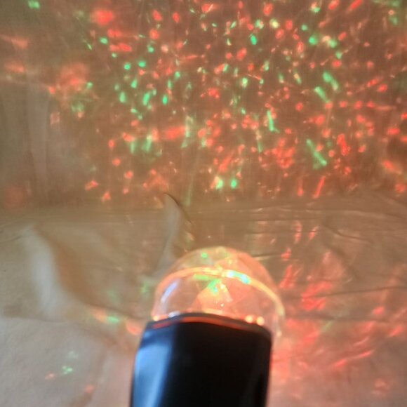 Interteck 120v Indoor/Outdoor Red/Green Projection - Picture 1 of 9